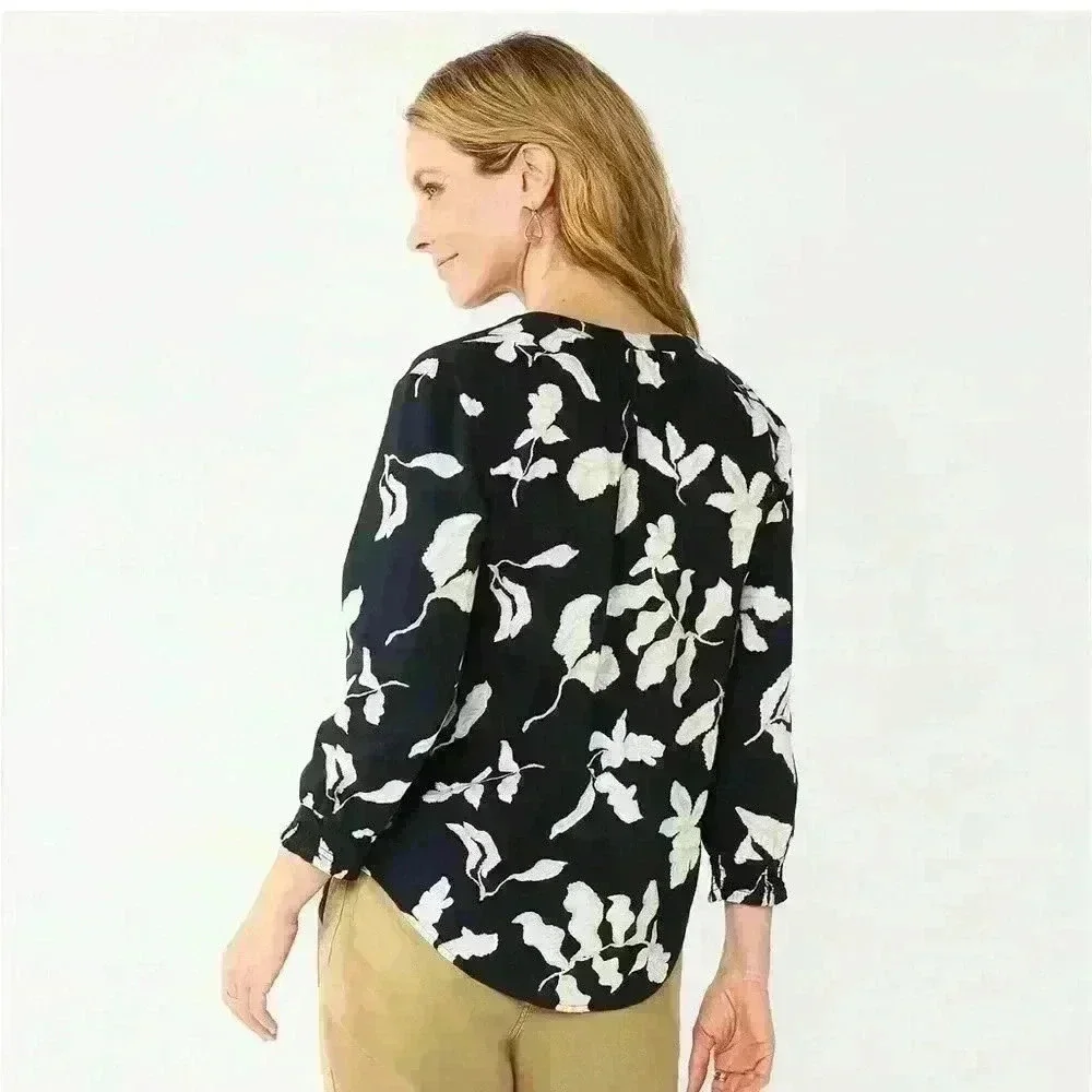 Sonoma Cotton Rayon, Navy & Cream floral patterned blouse, size Extra Large - Picture 2 of 6